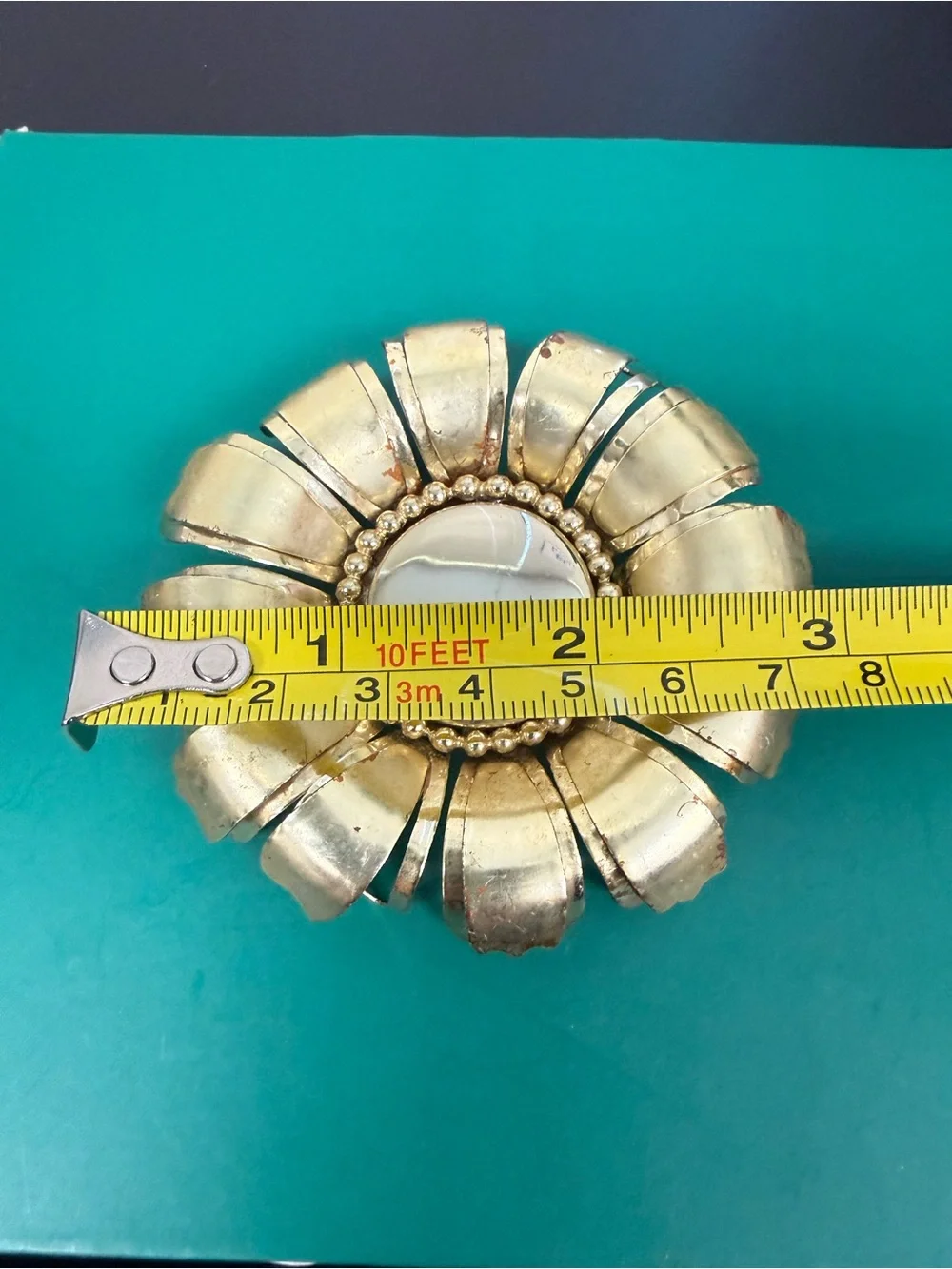 Vintage Gold  Flower Brooch Pin - Women's Jewery - Picture 6 of 6